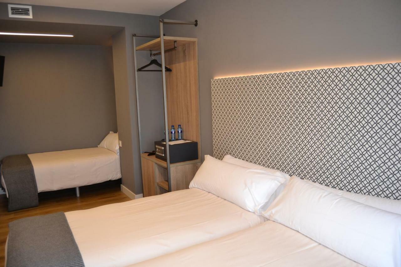 Rener Hotel Los Campones Хихон Экстерьер фото